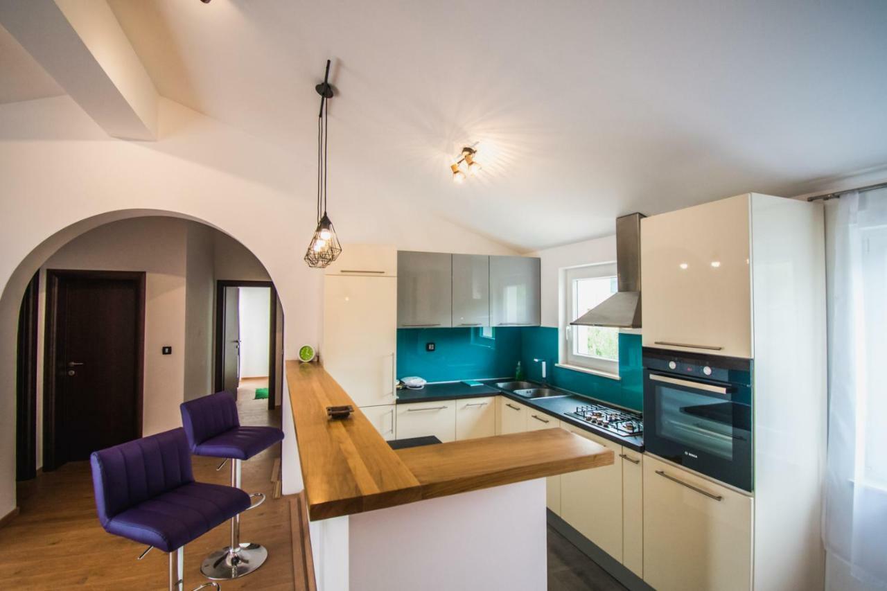 Apartman Adagio Zaboric Exterior foto